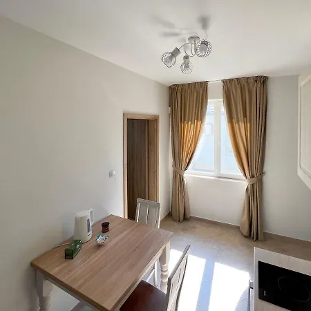 Kapatovo / капатово Apartman *